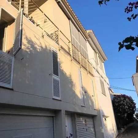 Casa Adela /terraza/5m Playa / Aire Acondicionado * كاذاكيس